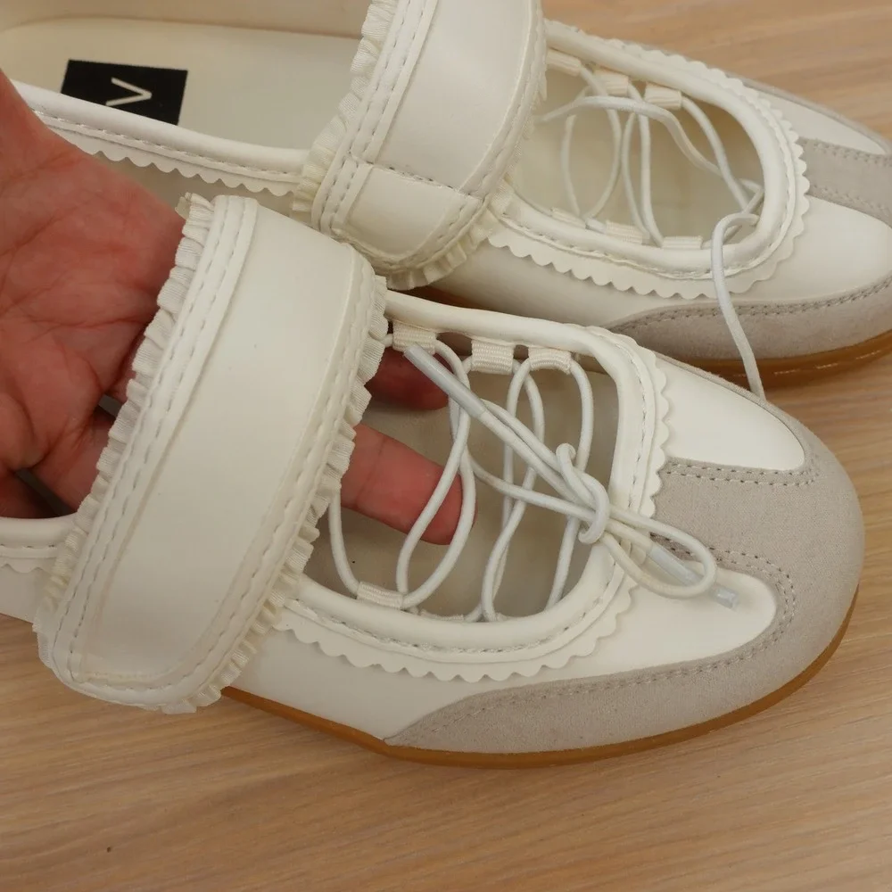 Mary Jane Sneakers Balletcore Shoes Women 6 White Lace Up Coquette DV Dolce Vita